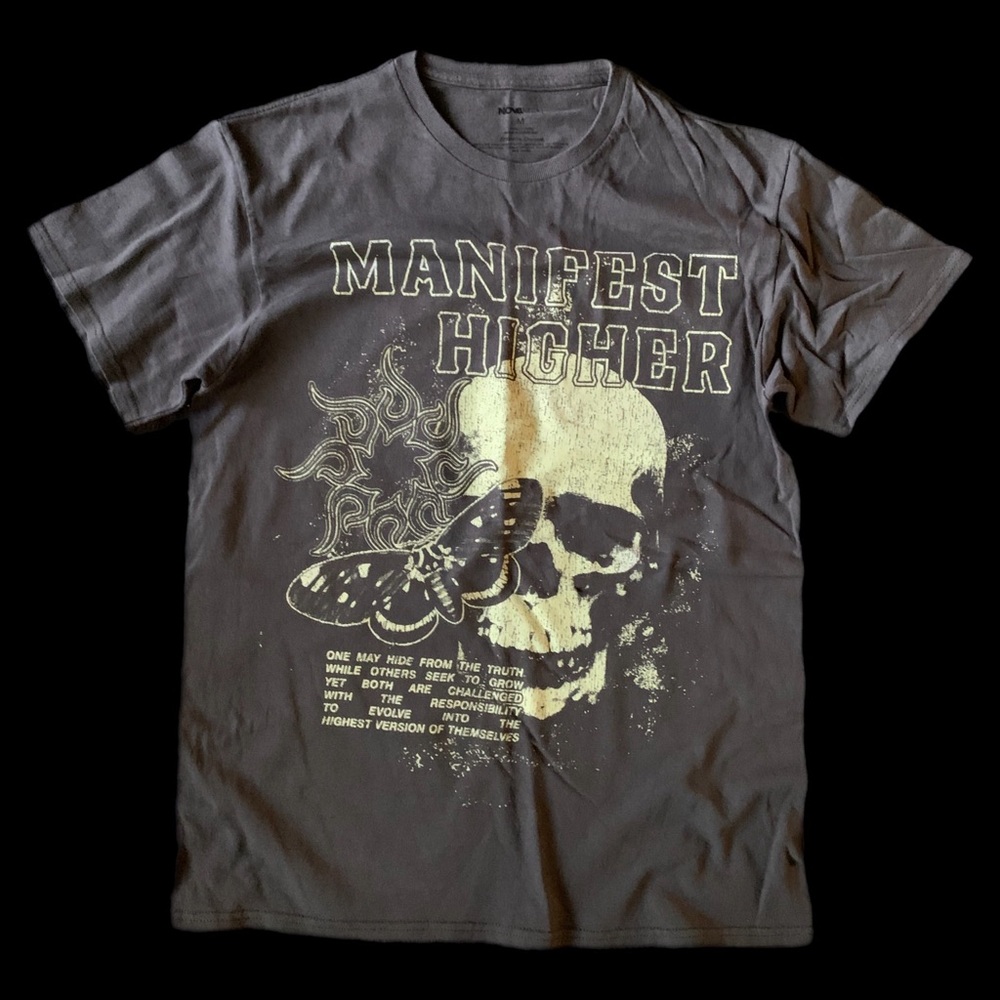 Fashion Nova Manifest Higher Skull Graphic Tee - grey